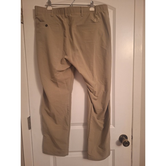Under Armour men's khaki performance golf pants 40 X 32 - Picture 4 of 8